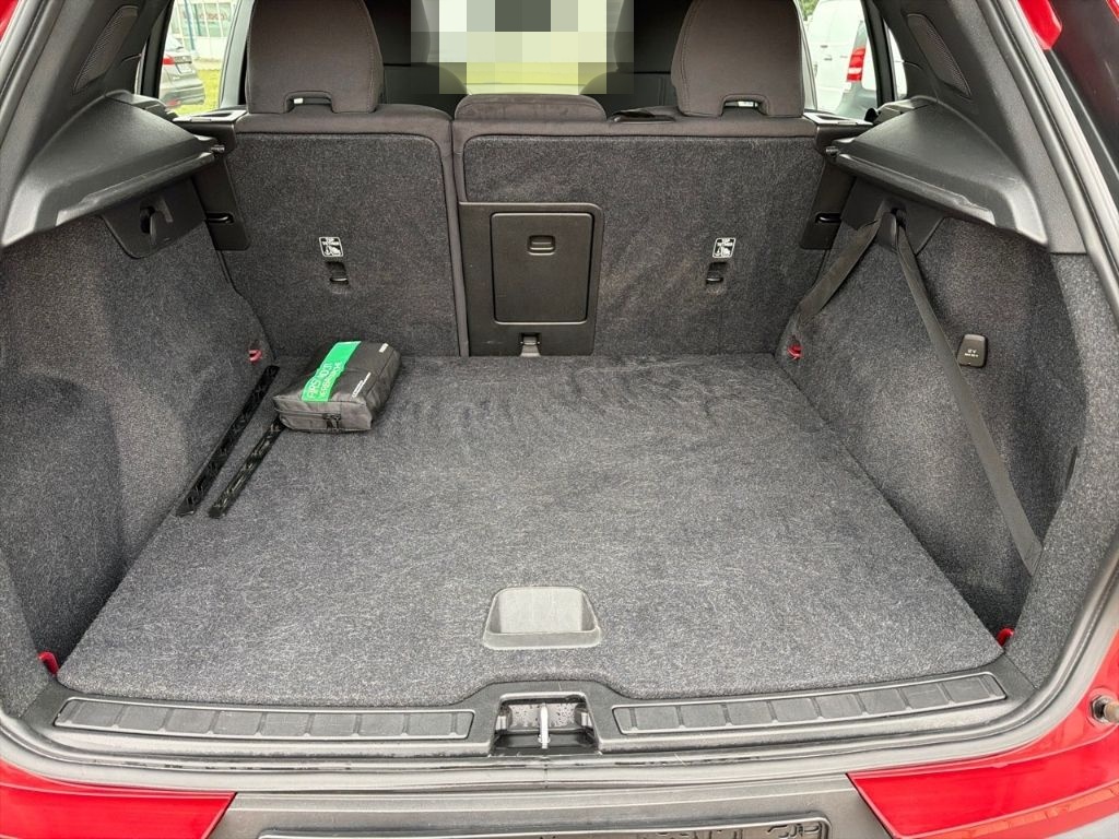 Volvo XC40 Momentum Pro 2WD Navi Digitales Cockpit Sou foto 19
