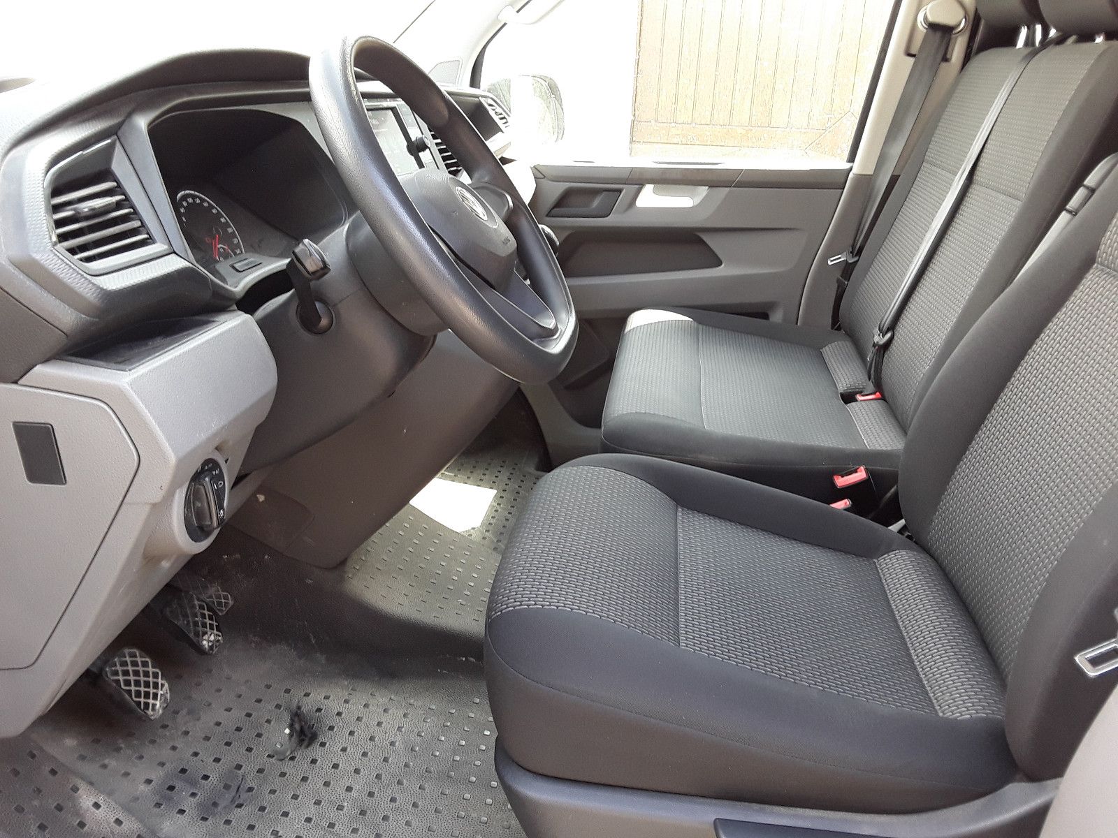 Volkswagen T6 Transporter lang 1. Hand foto 5