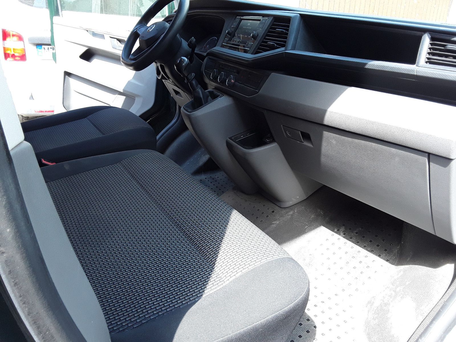 Volkswagen T6 Transporter lang 1. Hand foto 6