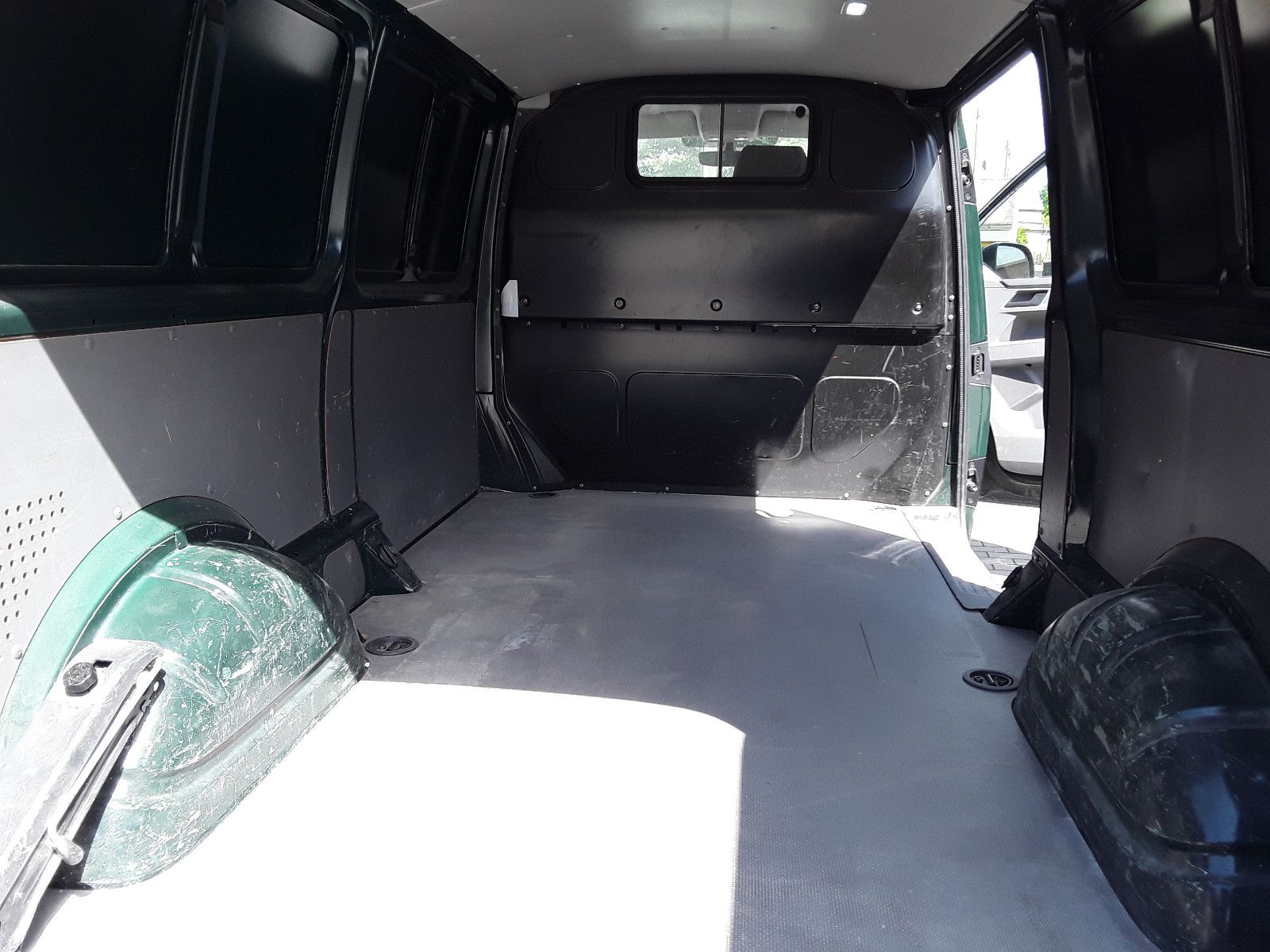 Volkswagen T6 Transporter lang 1. Hand foto 8