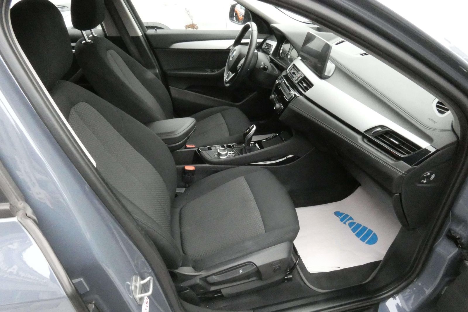 BMW X2 sDrive 18d Advantage guteAustattung,Werksgara foto 11