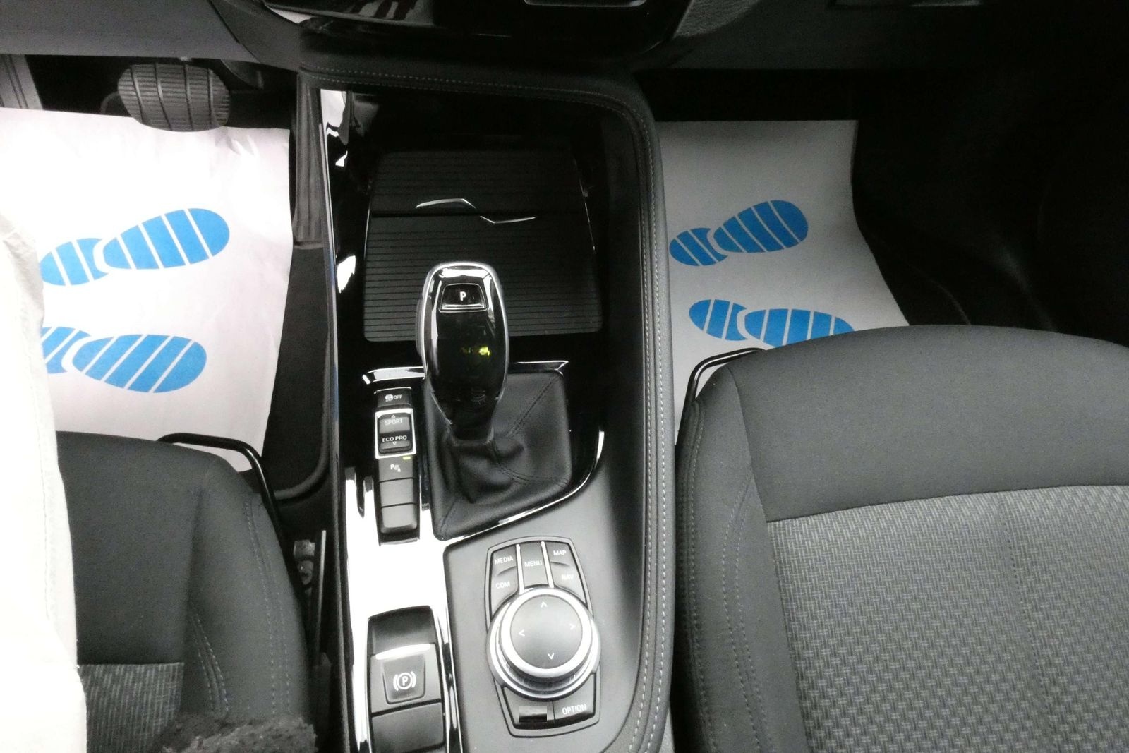 BMW X2 sDrive 18d Advantage guteAustattung,Werksgara foto 19