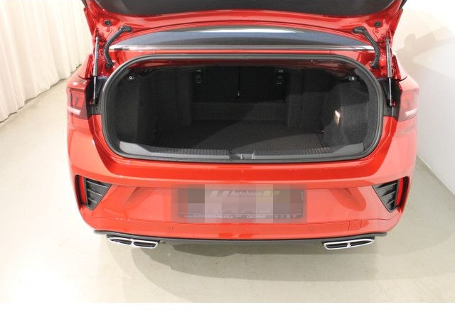 Volkswagen T-Roc Cabriolet R-Line 1.5 l TSI OPF 110 kW (150 foto 6