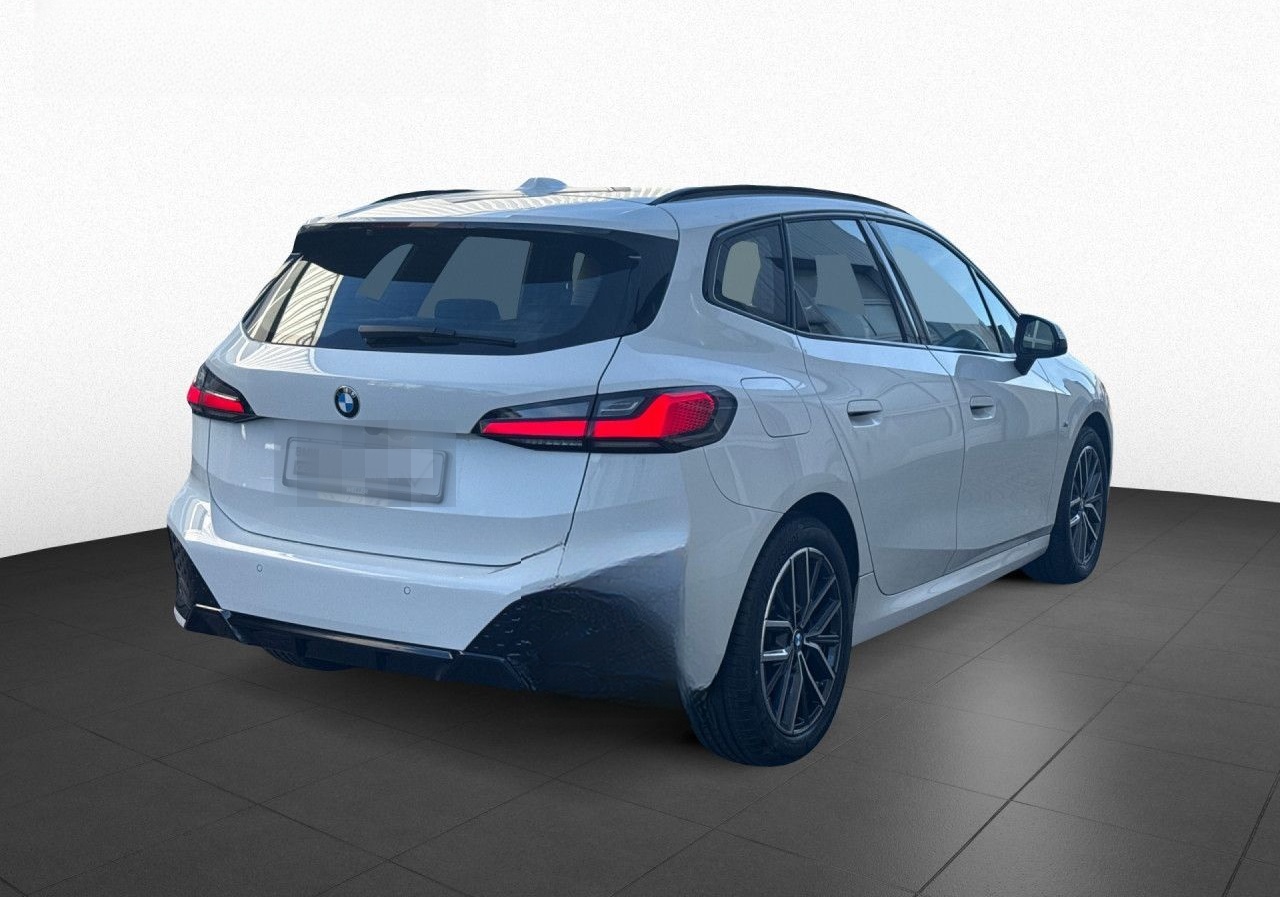 BMW 220i AT M Sport AHK DA+ RFK HUD LiCoPro H&K Navi foto 9