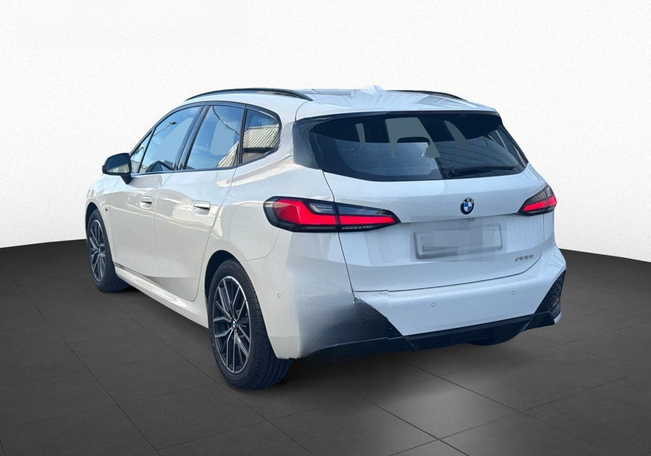 BMW 220i AT M Sport AHK DA+ RFK HUD LiCoPro H&K Navi foto 10