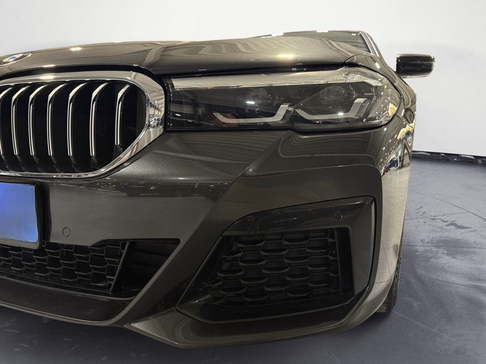 BMW 520d xDrive M Sport Navi Klima PDC Kamera Head-U foto 13