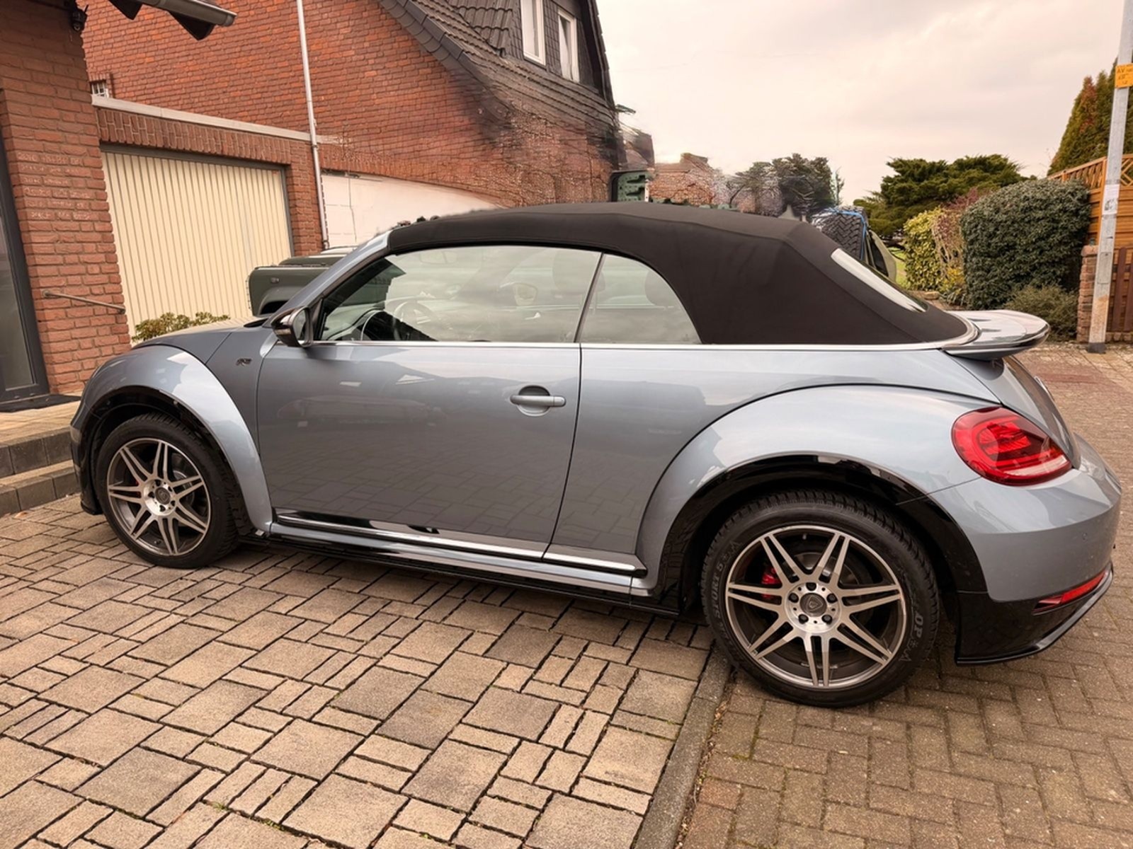 Volkswagen Beetle 2.0 TSI BMT Exclusive R-Line Cabriolet  foto 2