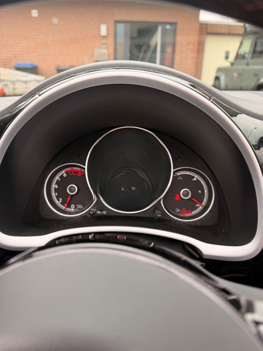 Volkswagen Beetle 2.0 TSI BMT Exclusive R-Line Cabriolet  foto 8