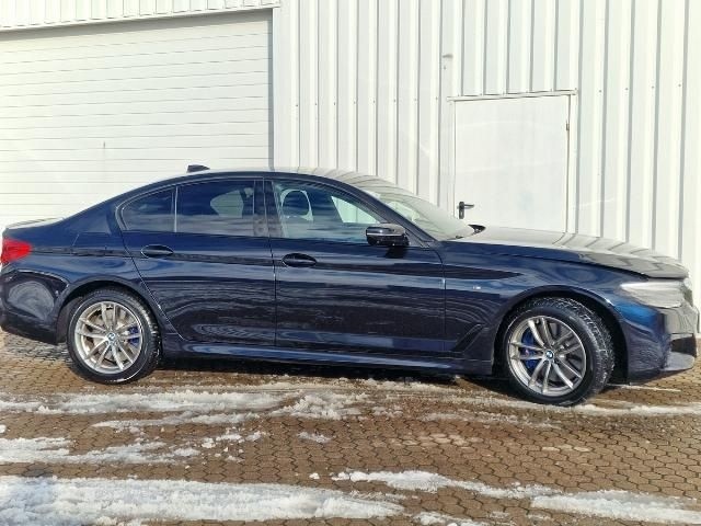 BMW 540  i xDrive*M-Sport*Head-Up*Live Cockpit*360° foto 11