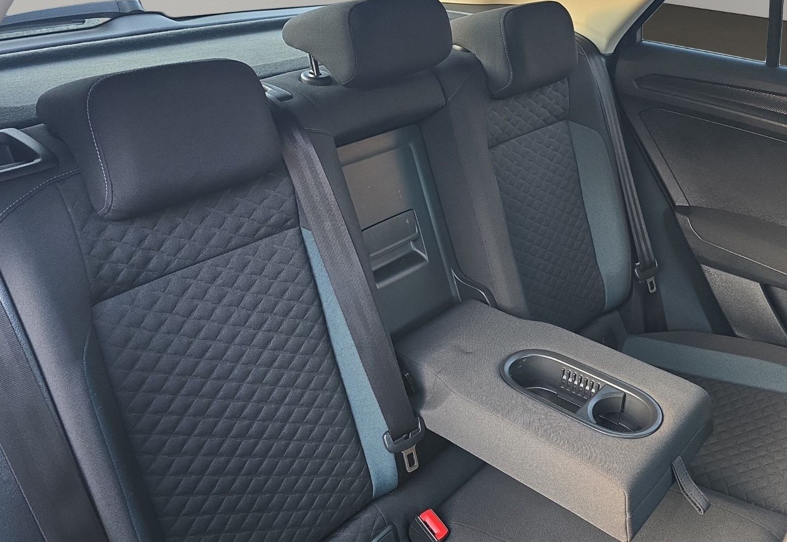 Volkswagen T-Roc IQ.DRIVE AUS 1.HAND TOP ZUSTAND foto 17