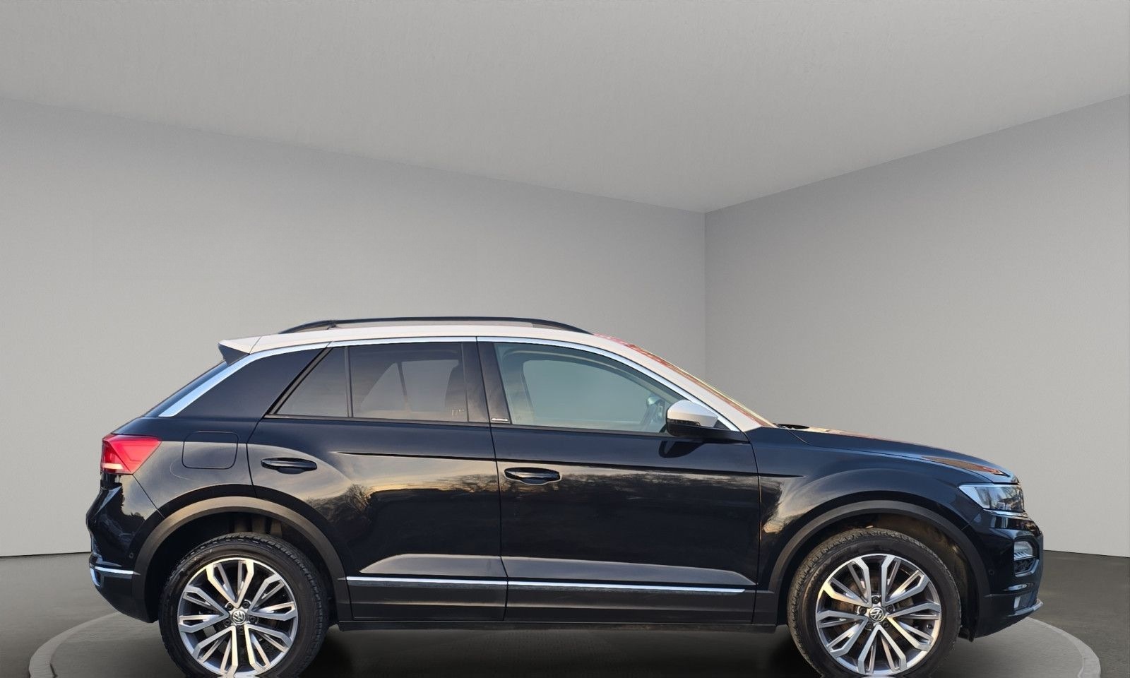 Volkswagen T-Roc IQ.DRIVE AUS 1.HAND TOP ZUSTAND foto 6