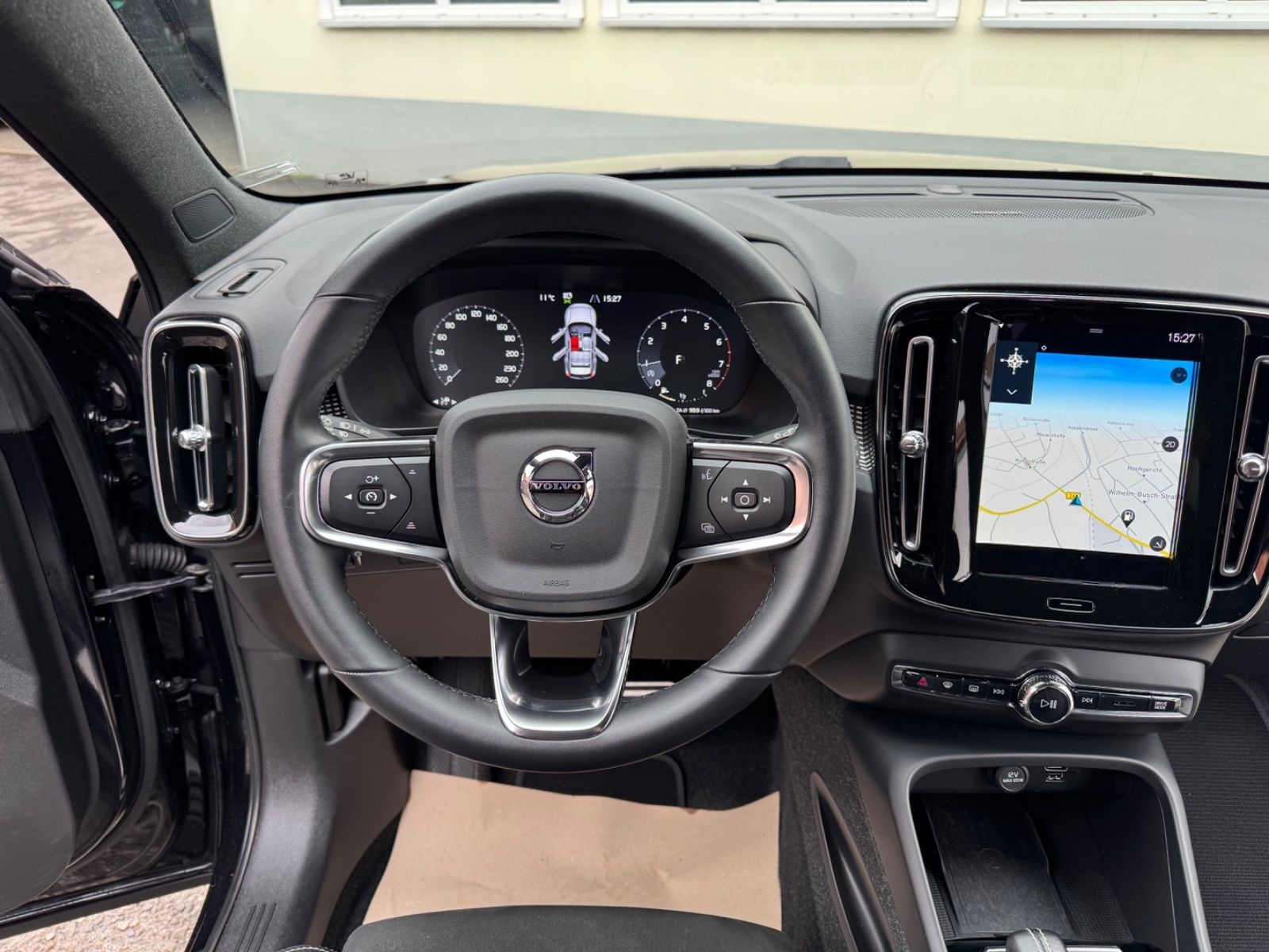 Volvo XC40 R Design 2WD PilotAssist/H&K/ foto 20