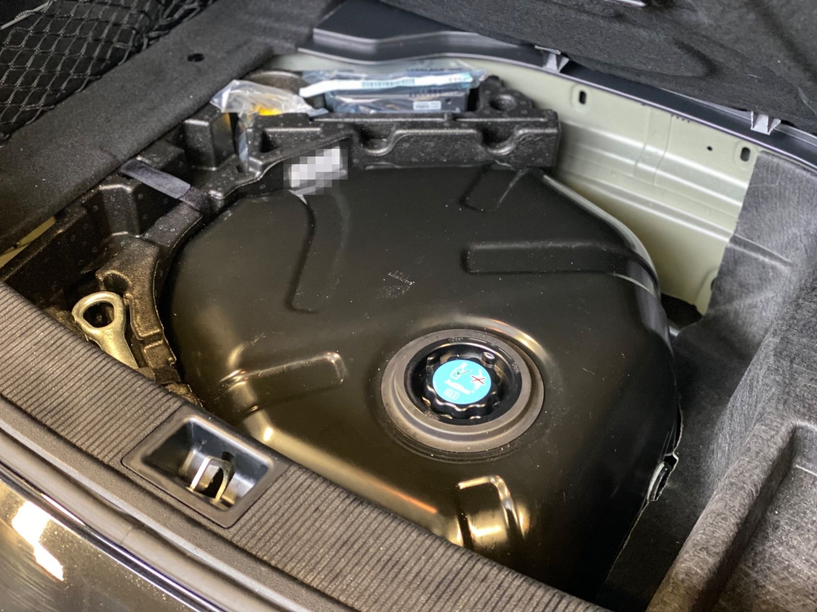 Mercedes-Benz E 220 Coupé BlueTEC AMG / Coupé foto 23