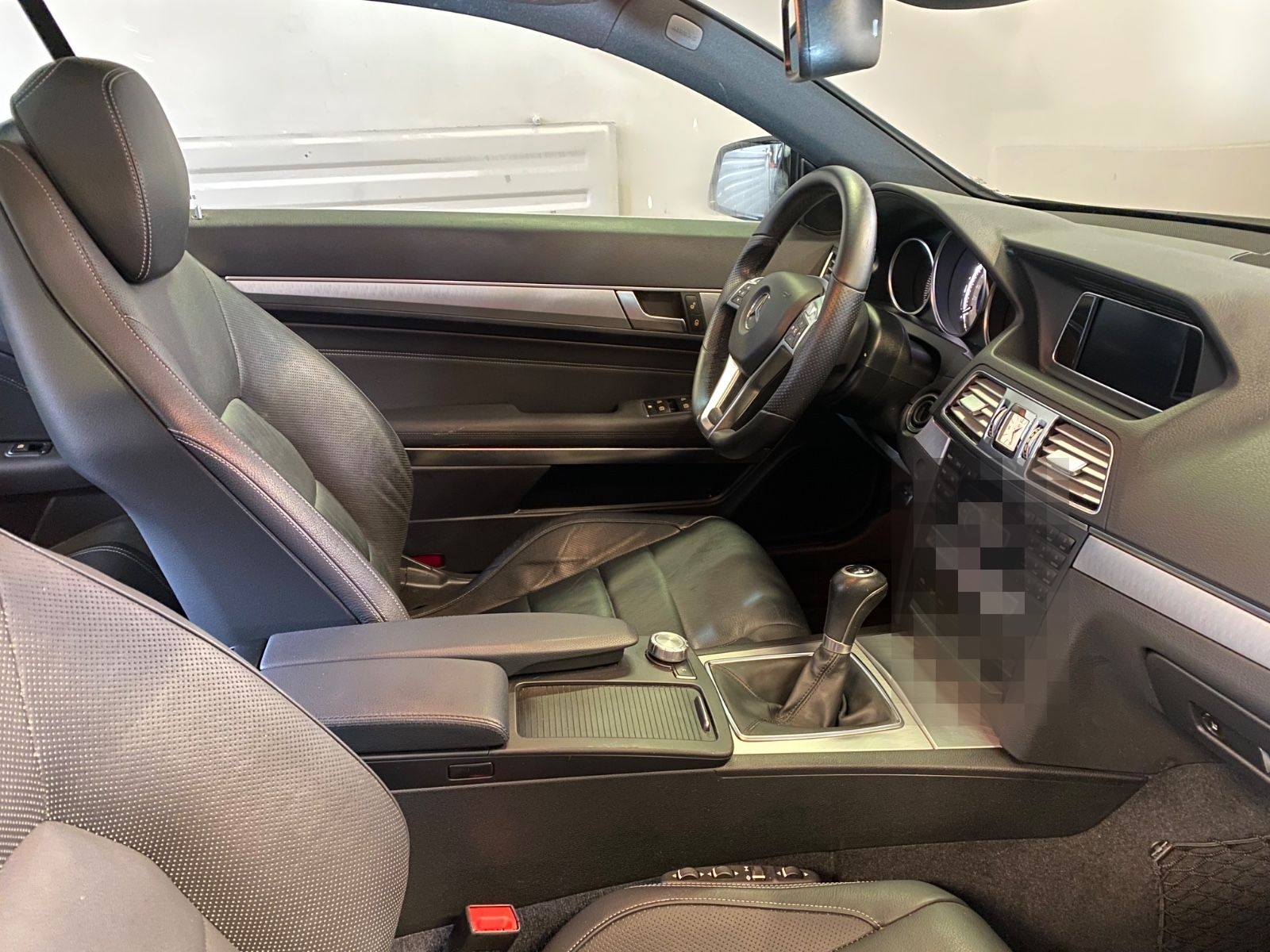 Mercedes-Benz E 220 Coupé BlueTEC AMG / Coupé foto 5