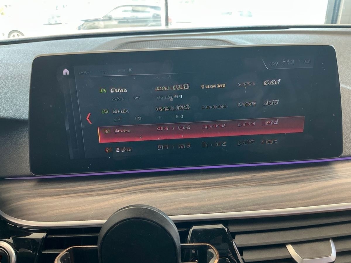 BMW 520d M Sport*Individual*Matt-Lack*360°Kamera* foto 17
