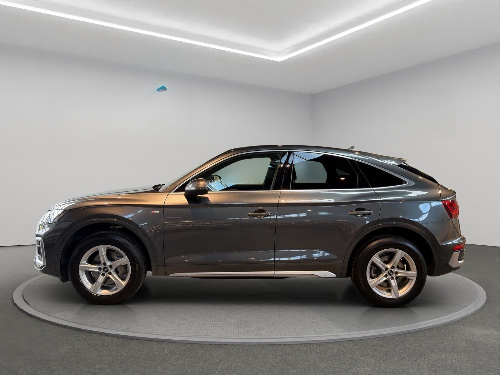 Audi Q5 Sportback S-Line Pano LED RFK AHK 40 TDI quat foto 3