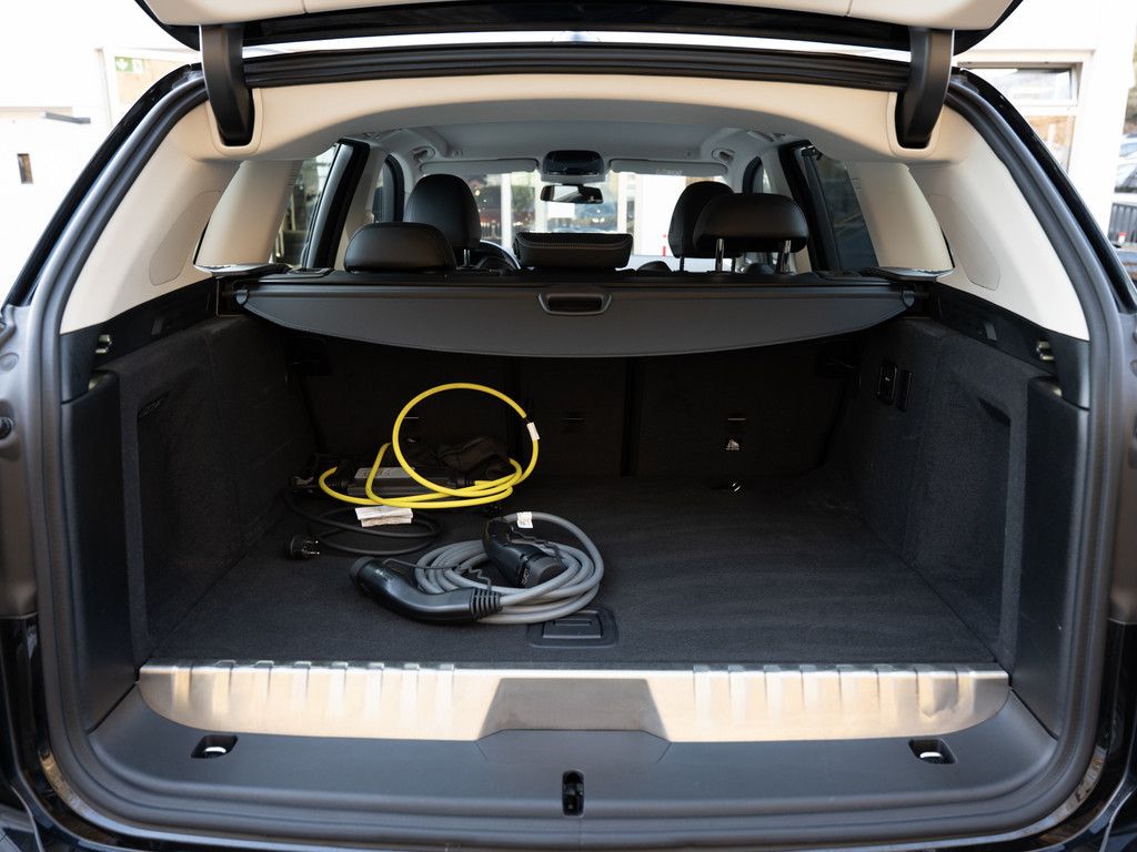 BMW X3 xDrive 30e FACEL. AHK 360° LED ACC W-LAN NAVI foto 13