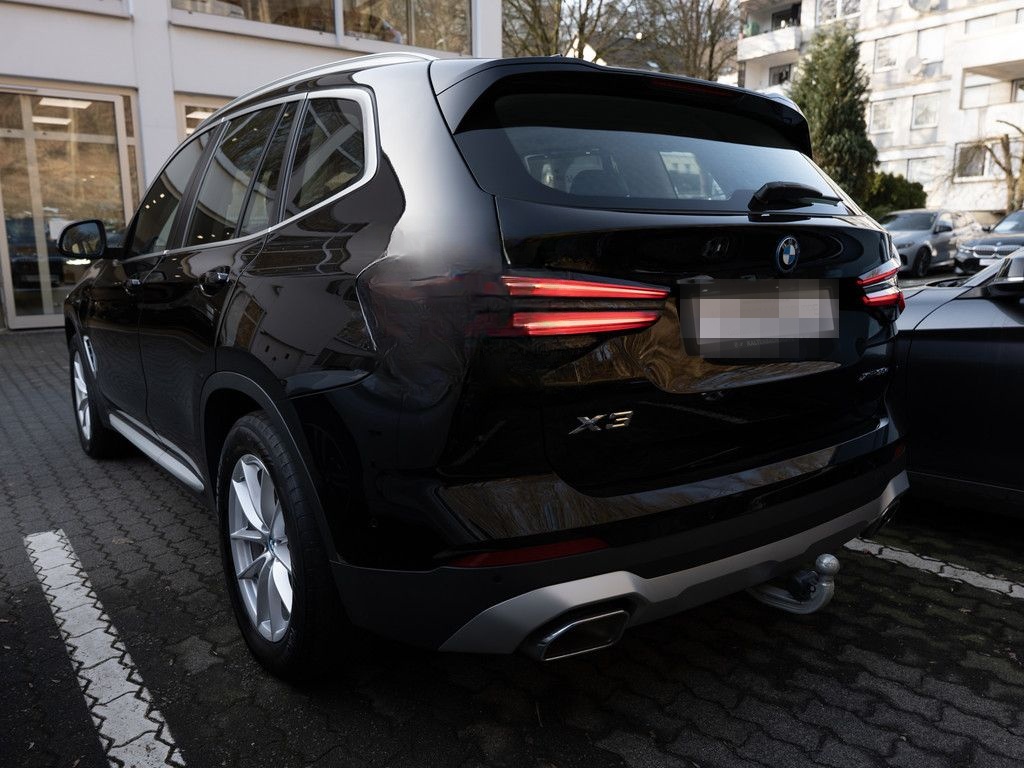 BMW X3 xDrive 30e FACEL. AHK 360° LED ACC W-LAN NAVI foto 7