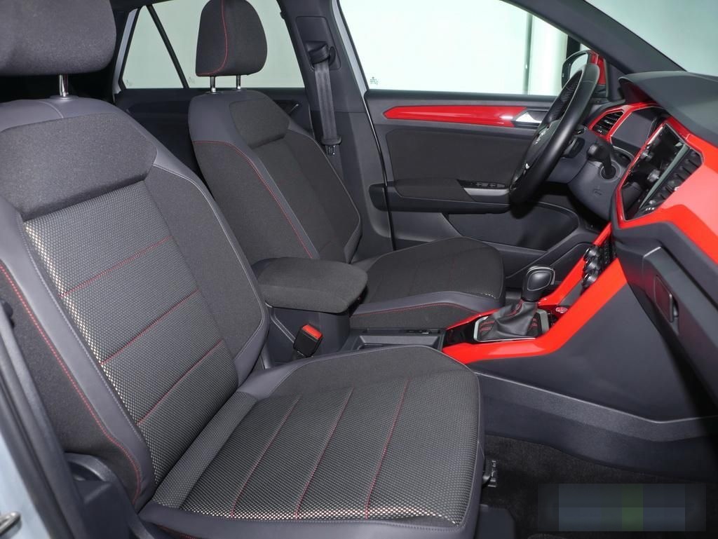 Volkswagen T-Roc 1.5 TSI Sport Navi/Pano/V-Cockpit/ACC/18" foto 6