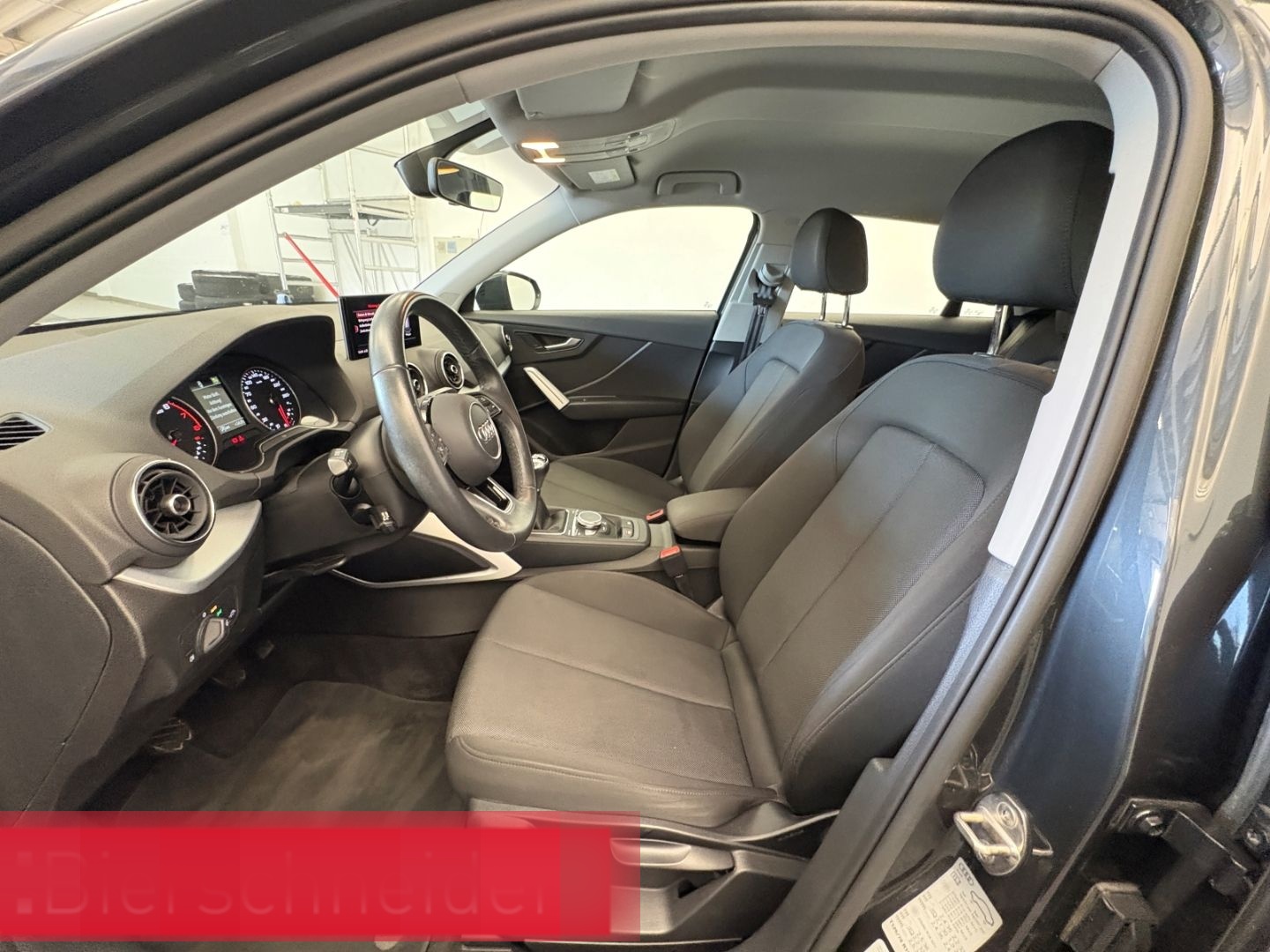 Audi Q2 35 TFSI LED KAMERA NAVI 18 PDC DAB foto 7