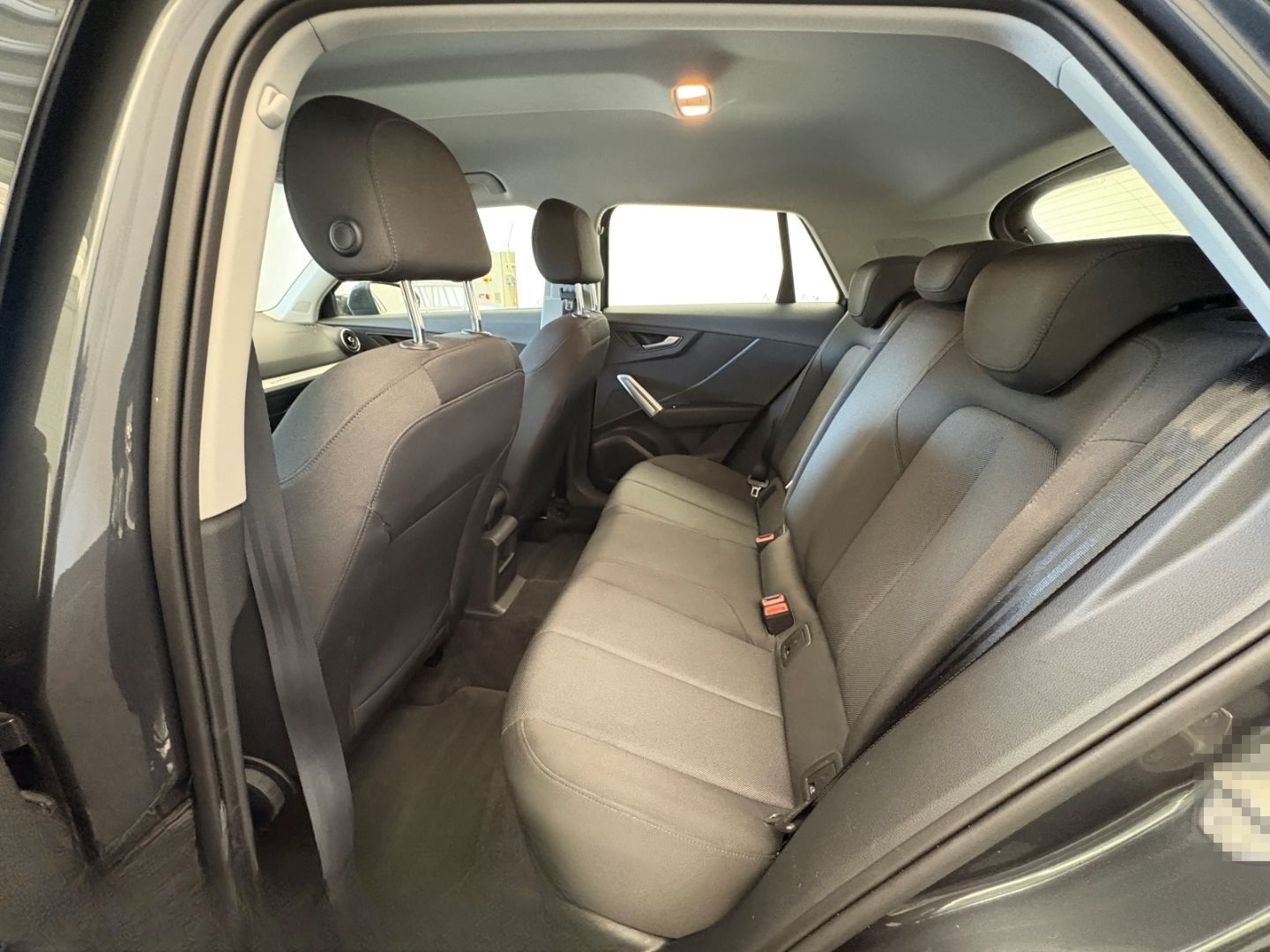 Audi Q2 35 TFSI LED KAMERA NAVI 18 PDC DAB foto 8