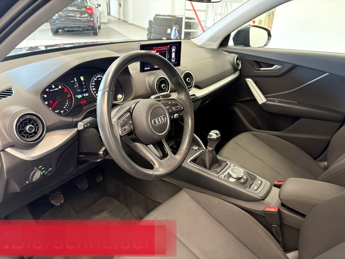 Audi Q2 35 TFSI LED KAMERA NAVI 18 PDC DAB foto 9