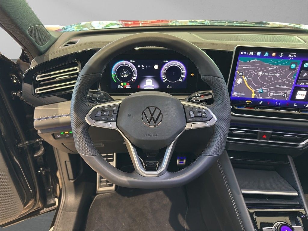 Volkswagen Tiguan R-Line 1,5 l eHybrid R-Line AHK-MATRIX-NA foto 11