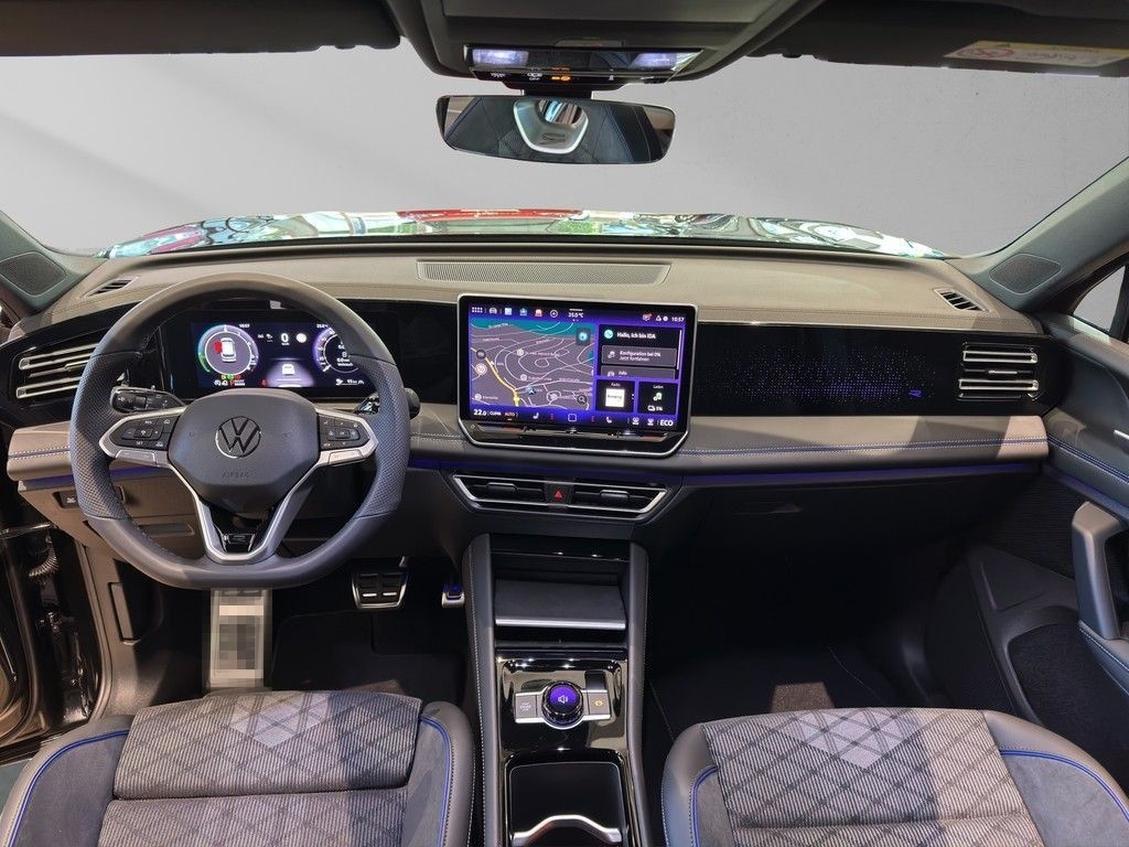 Volkswagen Tiguan R-Line 1,5 l eHybrid R-Line AHK-MATRIX-NA foto 15