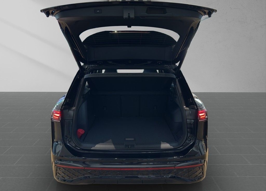 Volkswagen Tiguan R-Line 1,5 l eHybrid R-Line AHK-MATRIX-NA foto 17