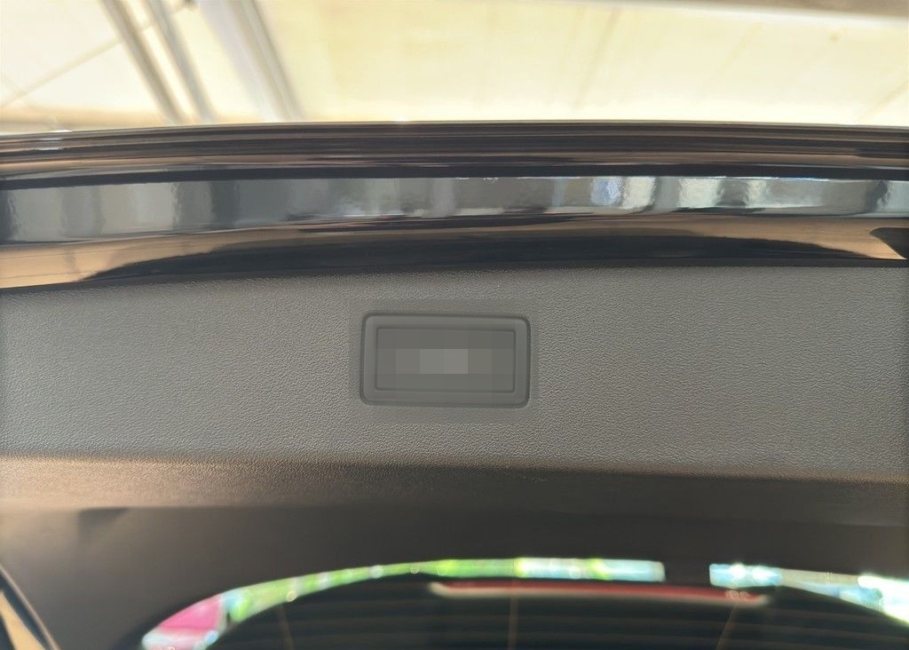 Volkswagen Tiguan R-Line 1,5 l eHybrid R-Line AHK-MATRIX-NA foto 21