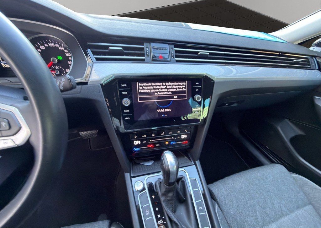 Volkswagen Passat Variant 1.5 TSI DSG Business ACC AHK foto 15