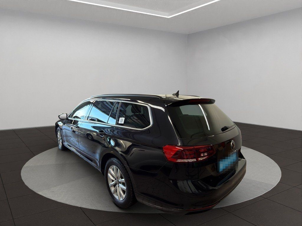 Volkswagen Passat Variant 1.5 TSI DSG Business ACC AHK foto 4
