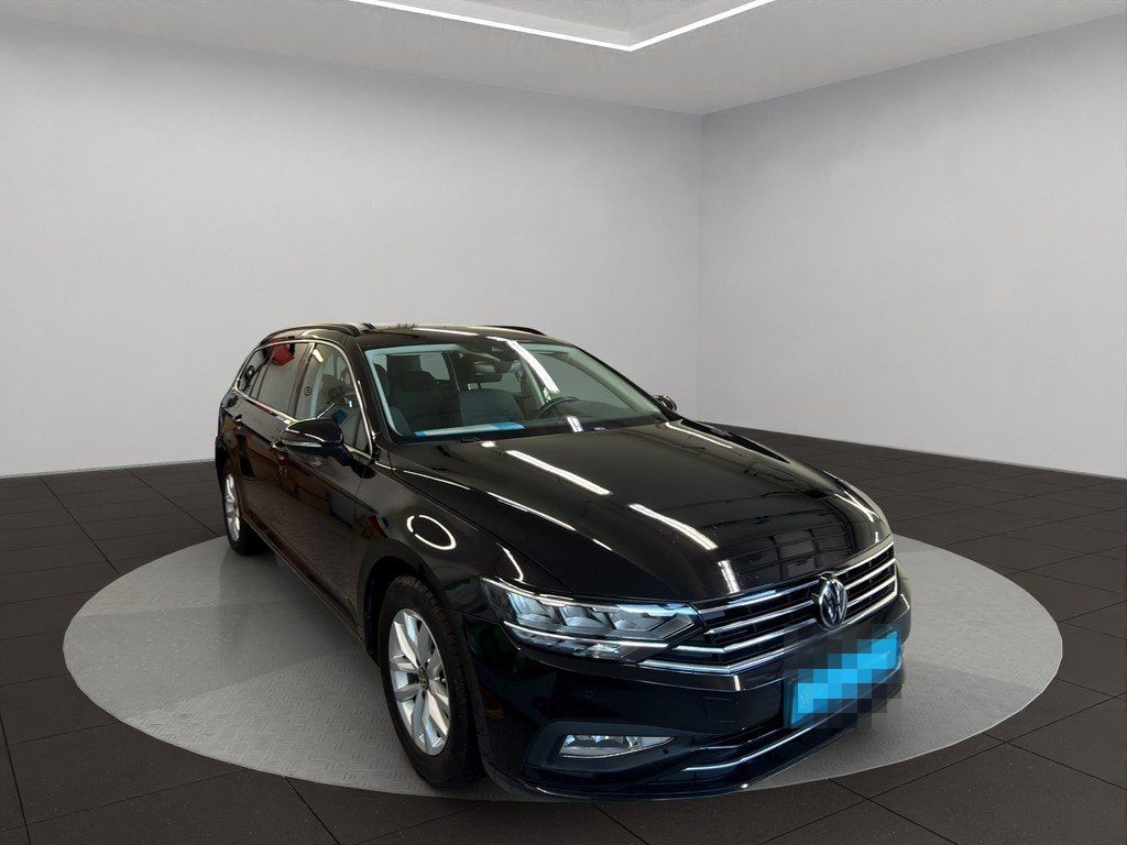 Volkswagen Passat Variant 1.5 TSI DSG Business ACC AHK foto 8