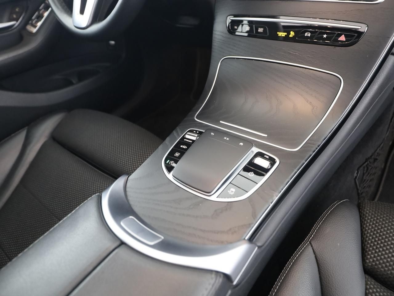 Mercedes-Benz GLC 220 d 4M Exclusive Pano AHK Airmatic 19 Zoll foto 20