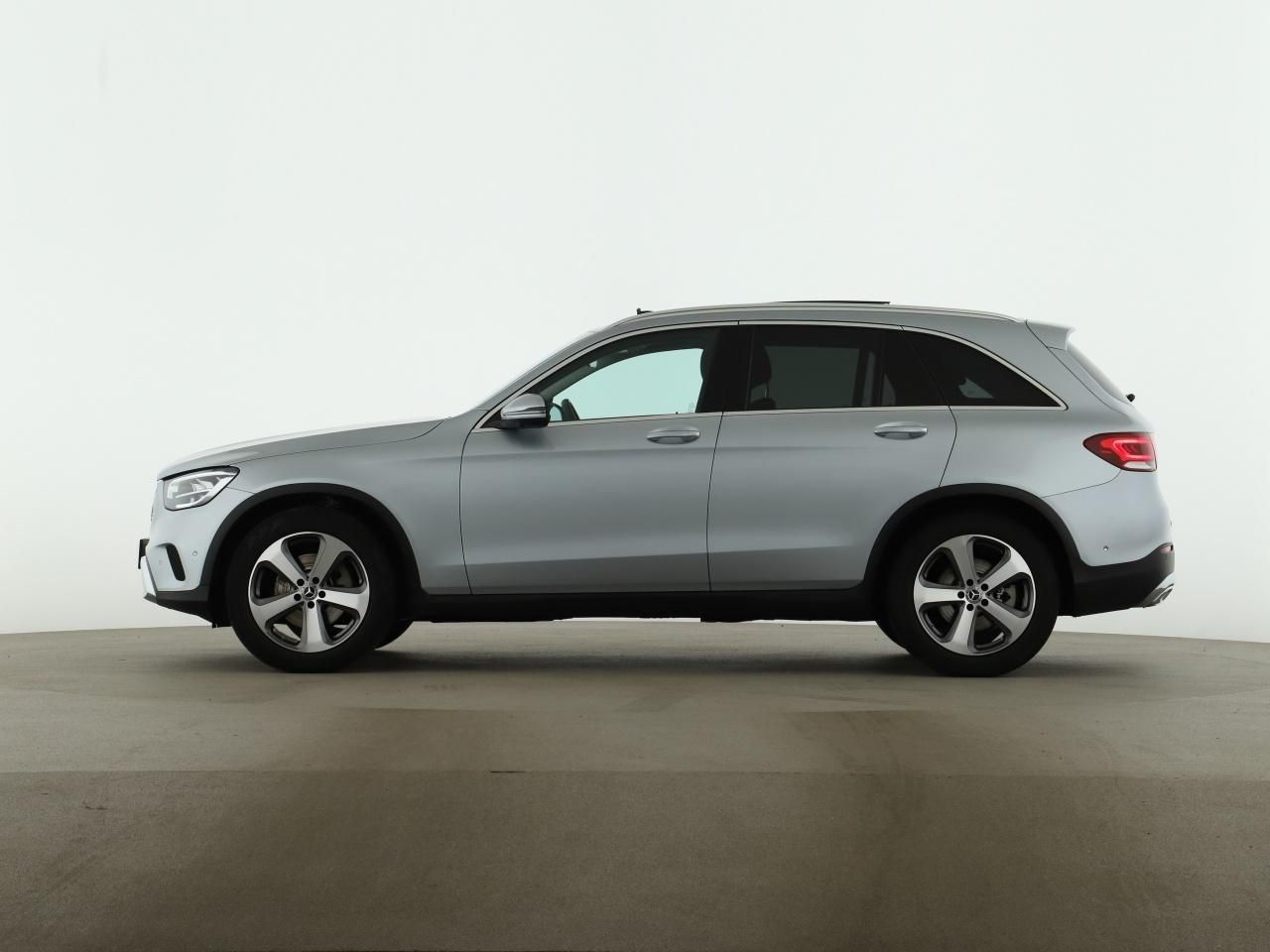 Mercedes-Benz GLC 220 d 4M Exclusive Pano AHK Airmatic 19 Zoll foto 4