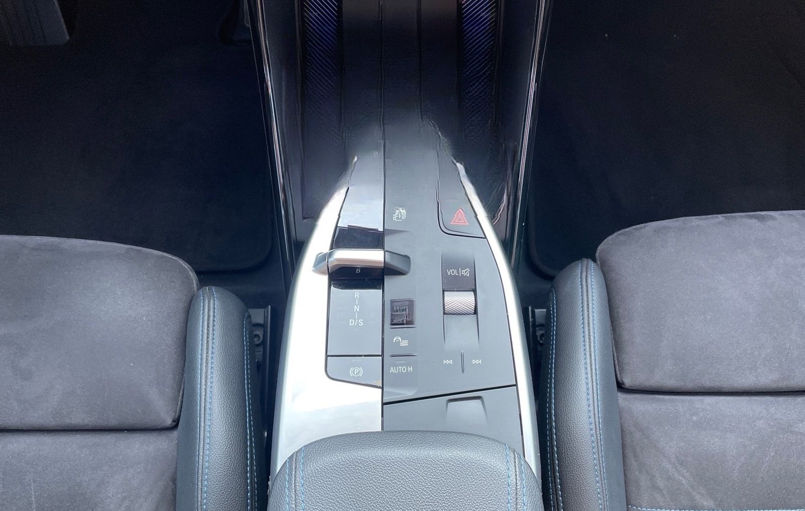 BMW X1 sDrive18d M Sport Aut. HUD Pano DA Prof. H/K foto 14
