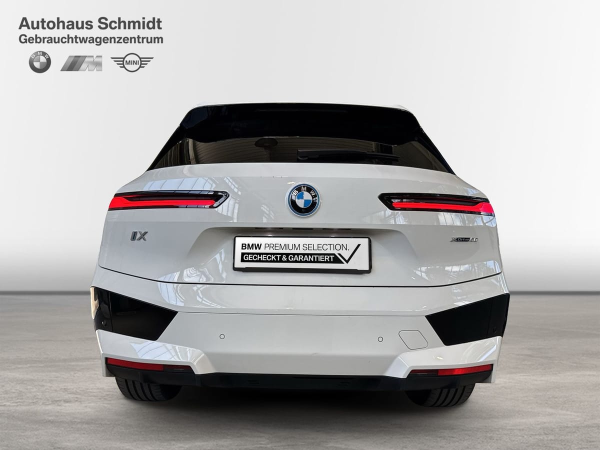 BMW iX xDrive50 Sportpaket 21 LC Prof. HUD H K AHK foto 4