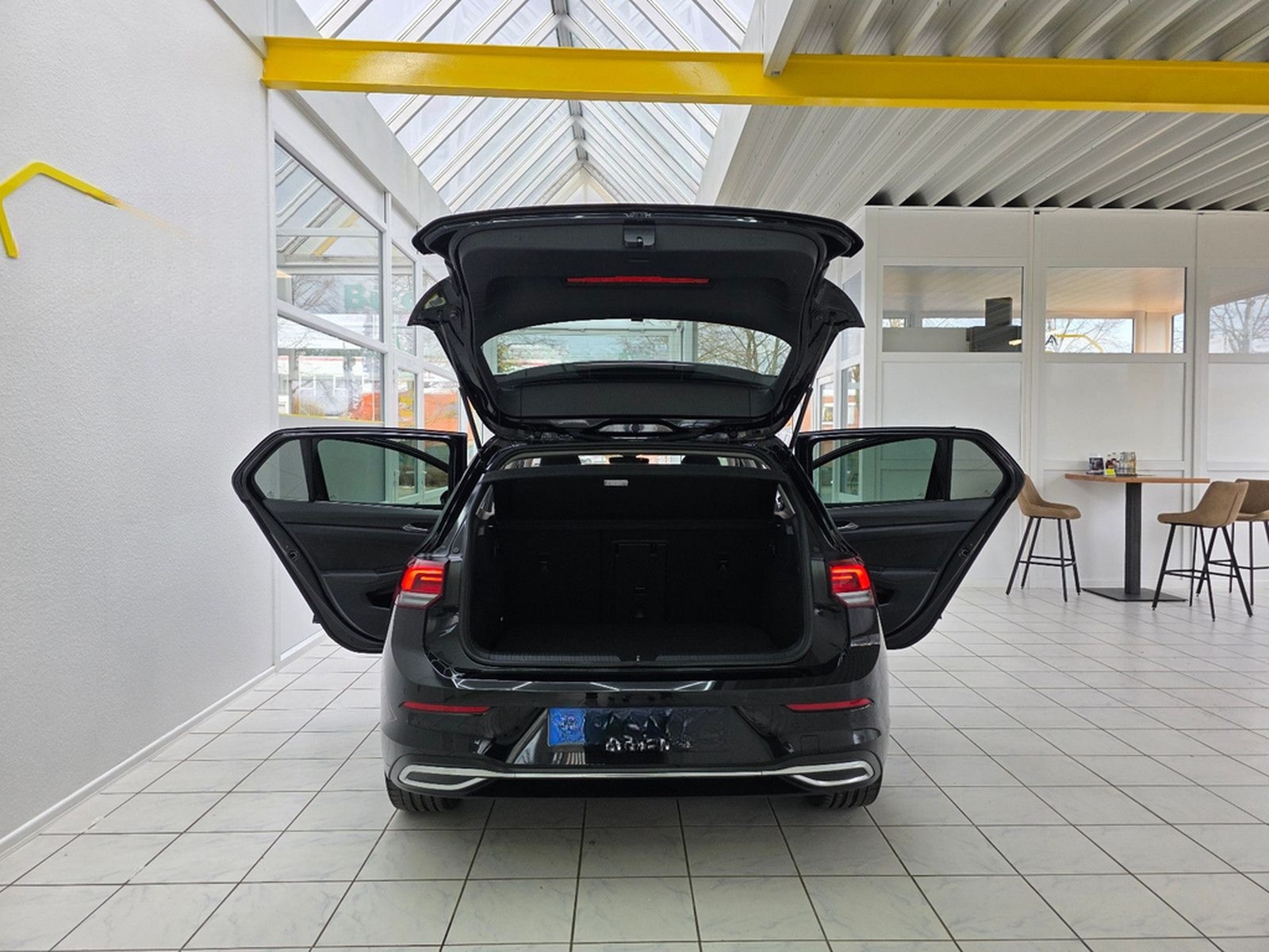 Volkswagen Golf VIII Limo Style LED Rückfahrkamera Bergamo foto 15
