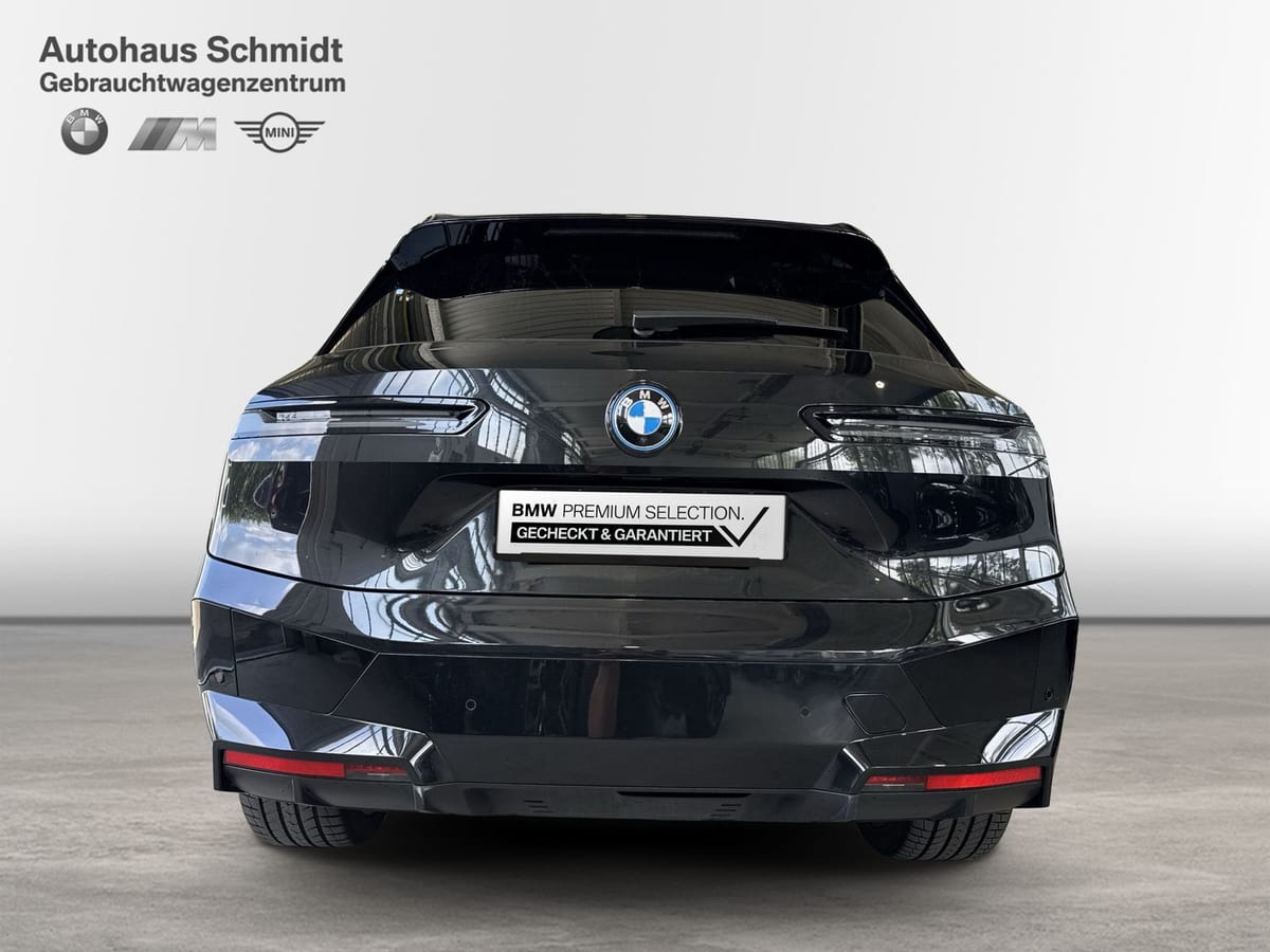 BMW iX xDrive40 Sportpaket 22 LC Prof. HUD H K AHK foto 4