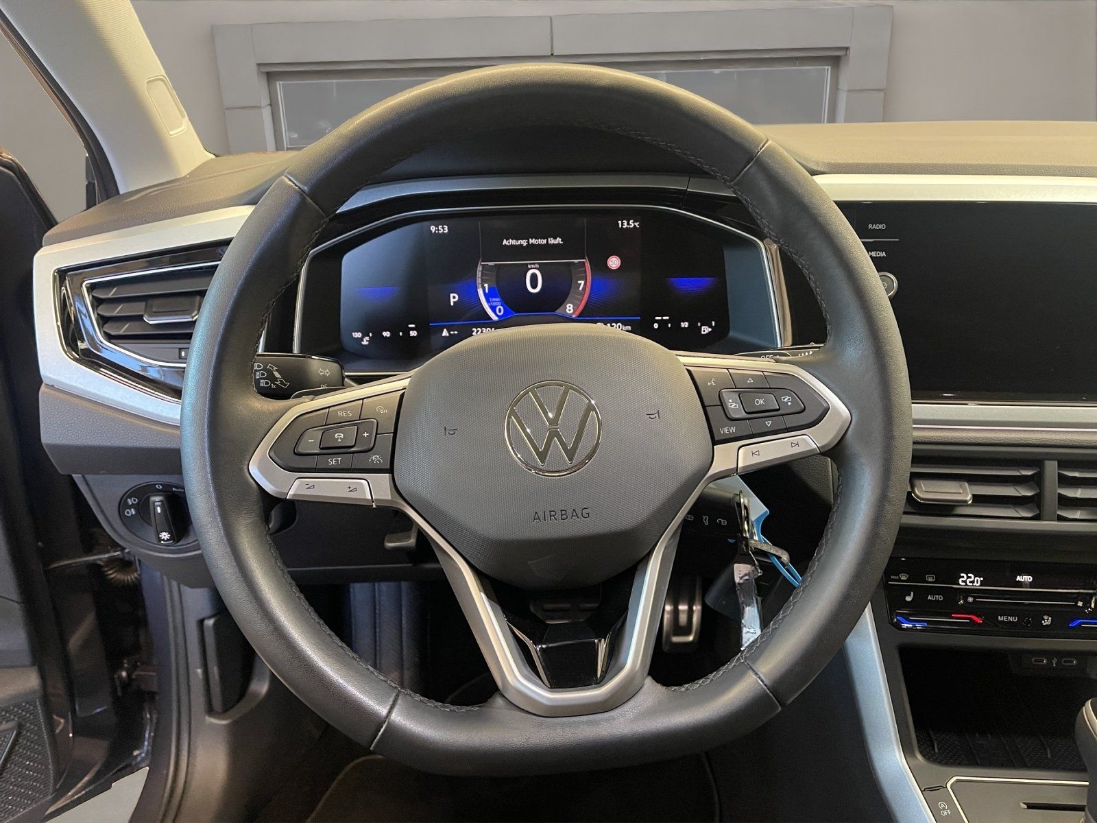 Volkswagen Polo VI 1.0 TSI Goal ACC AHK AUT Kam. Navi LED foto 11