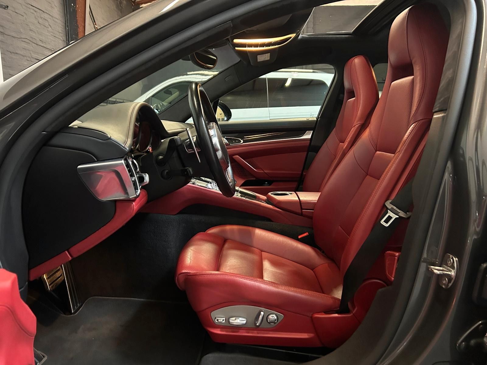 Porsche Panamera GTS *Chrono-StandHz-Schiebedach* foto 11