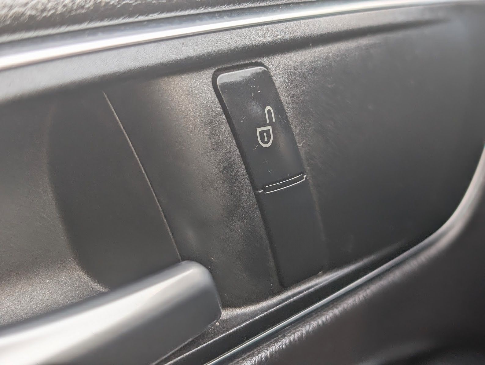 Mercedes-Benz GLA 180 AMG Line. LED. NAVI. Kamera. Keyless foto 19