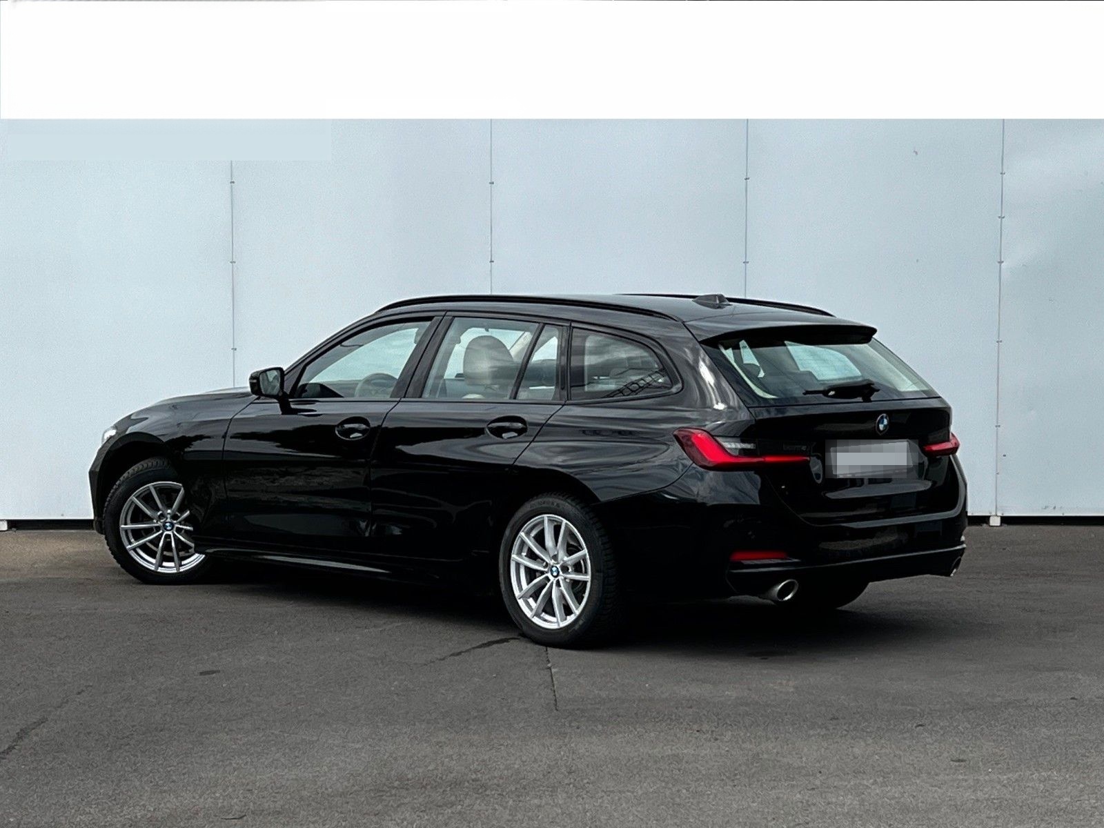 BMW 318 I Touring * Leder Sportsitze* Carplay* foto 4
