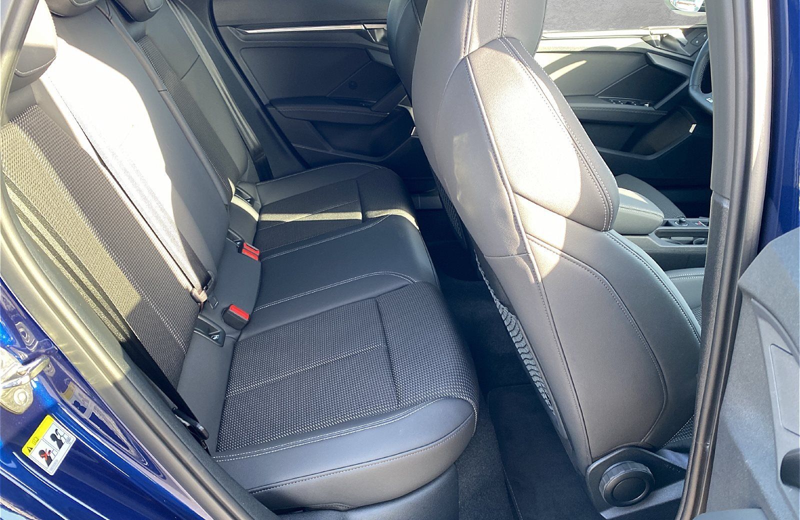 Audi S3 Sportback 2.0 TFSI quattro S-tronic Matrix Na foto 11