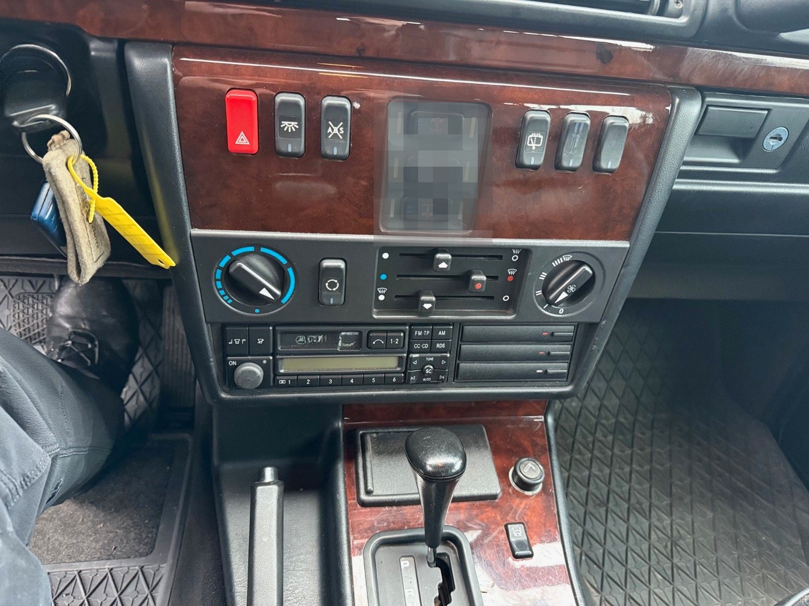 Mercedes-Benz G 320 foto 13