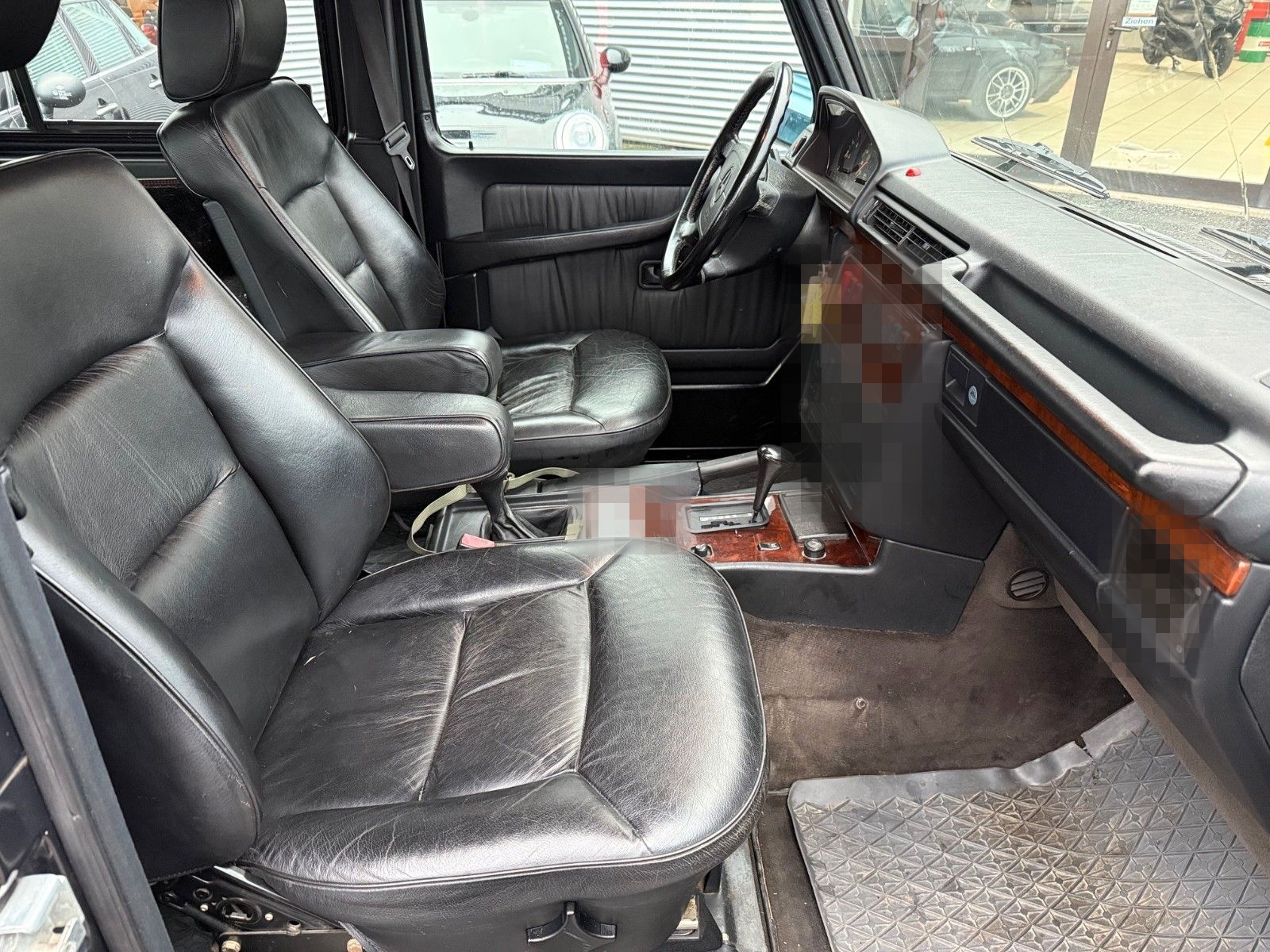 Mercedes-Benz G 320 foto 14