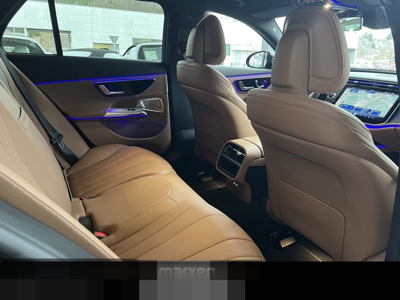 Mercedes-Benz E 300 de T AMG Premium Burm4D+AHK+Night+DIGITAL foto 23