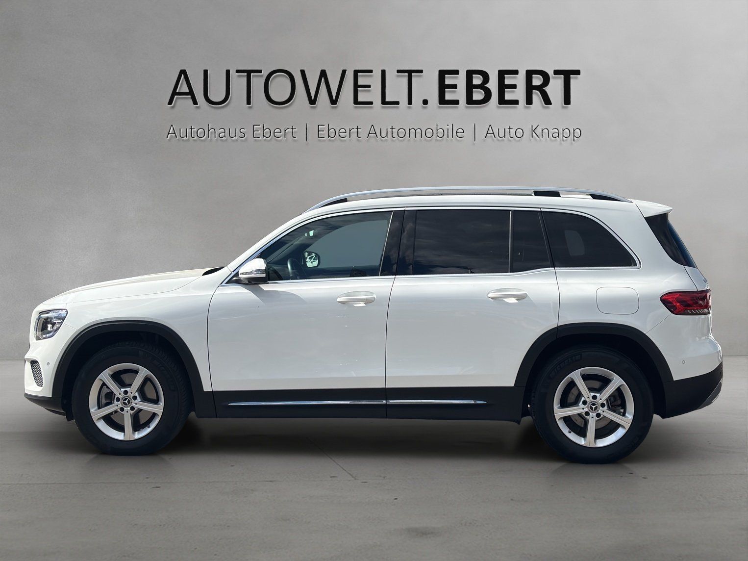 Mercedes-Benz GLB 200d Progr AHK Pano MLED HighEndMBUX Busines foto 1