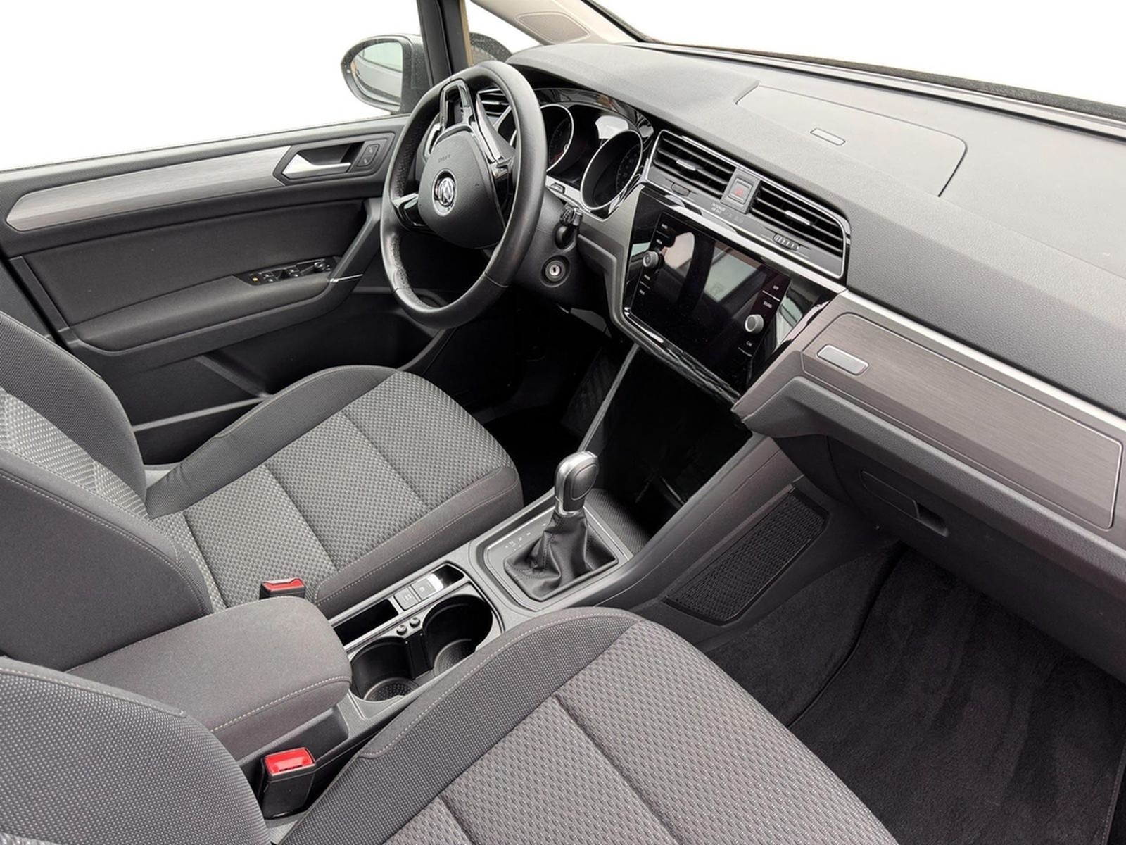 Volkswagen Touran 1.4 TSI Comfortline NAVI  AHK PDC Auto... foto 10