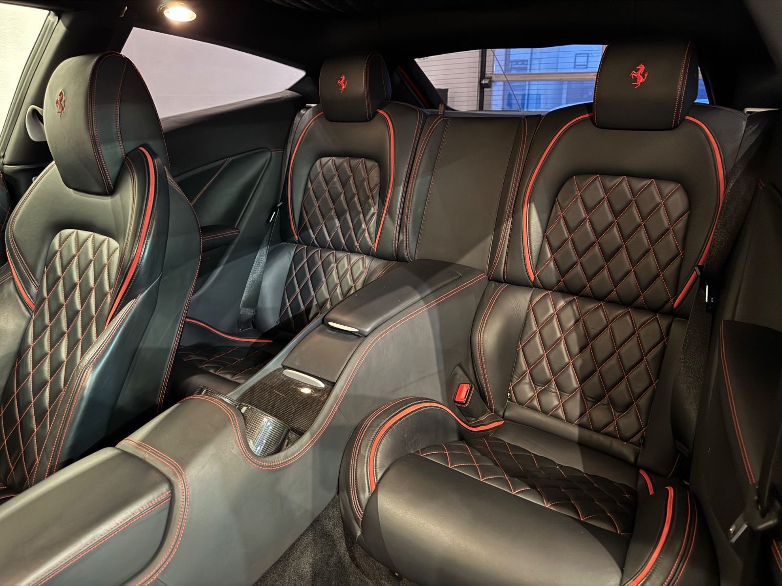 Ferrari FF 6,3 V12 4x4 *CARBON/SPORT/LEDER/LIFT* foto 17